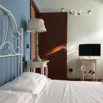 Apartment Acquaterrafuoco - *